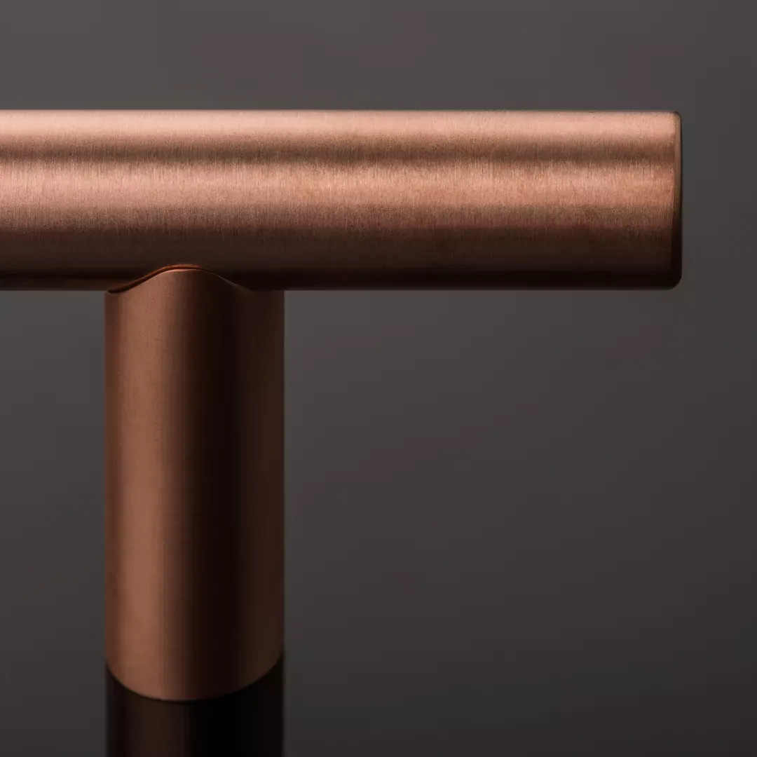 Davis Door Pull (DP1007) in Brushed Copper Waxed - BCO Arty.